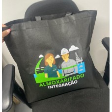 Sacola de TNT Personalizada 